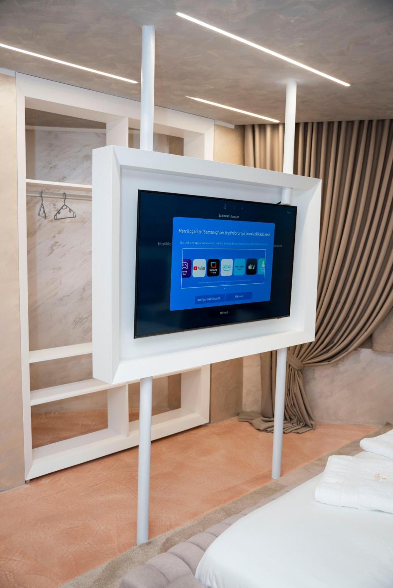 Hotel Pernoca Durrës Buitenkant foto